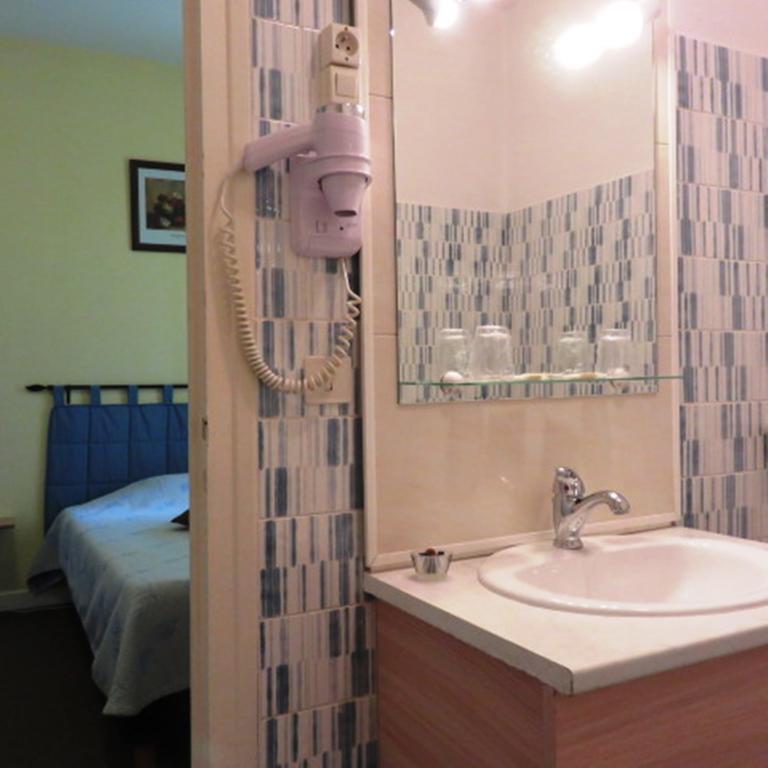 ホテルLe Relais Du Pont De Rhodes Frayssinet 部屋 写真