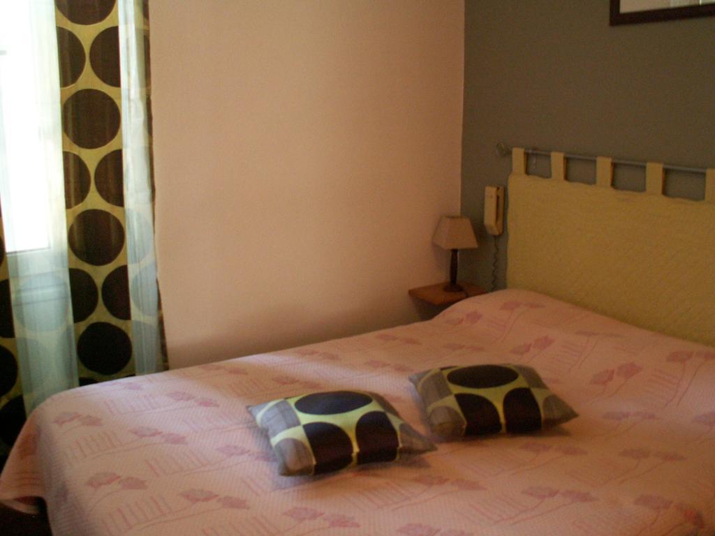 ホテルLe Relais Du Pont De Rhodes Frayssinet 部屋 写真